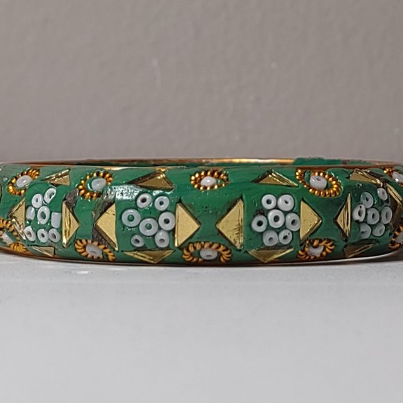 Large Green India Bangle - Picture 5 of 15